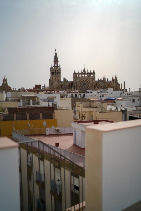 Azahar Cathedral Sevilla Extérieur photo